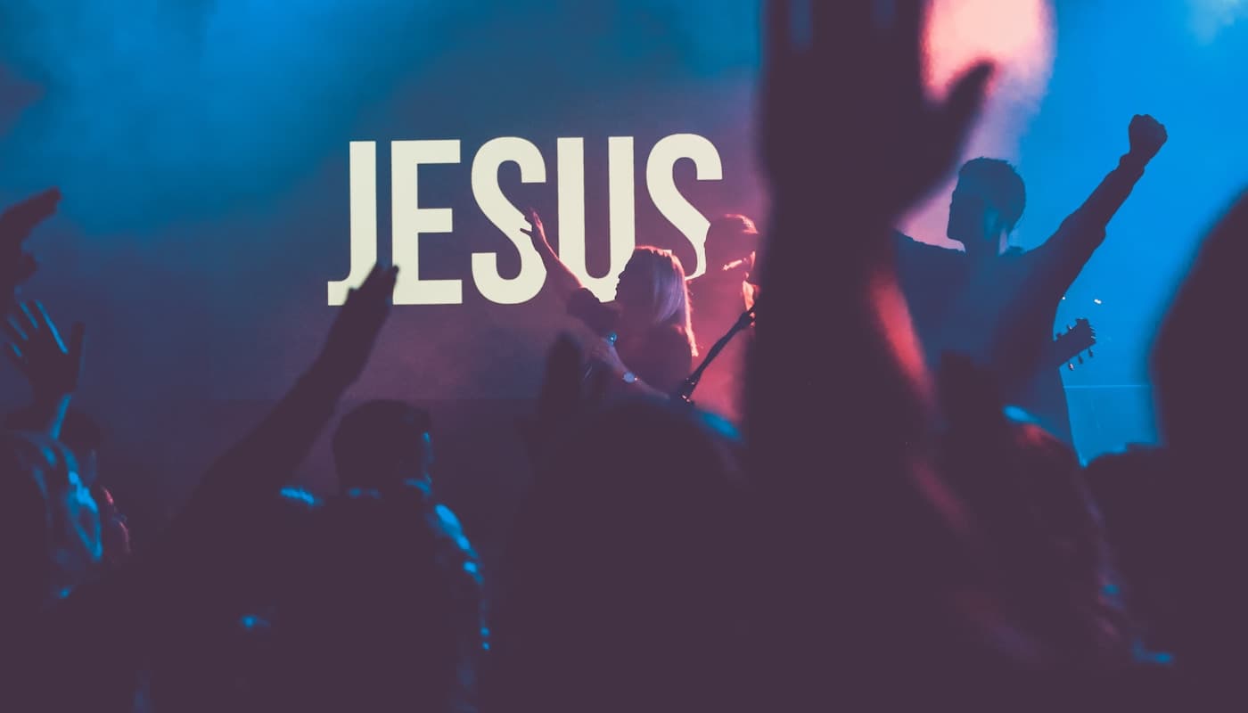 Featured for The Rise of Hybrid Churches: Blending Ph...